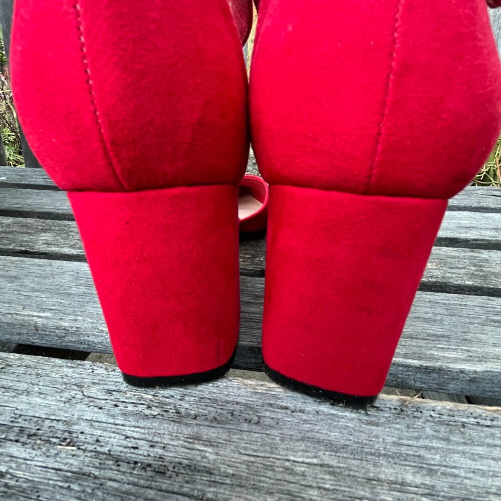 My Soft Women's Heel Ankle Strap Closed Toe New Red Chunky Shoes, Size 9 - Picture 7 of 15
